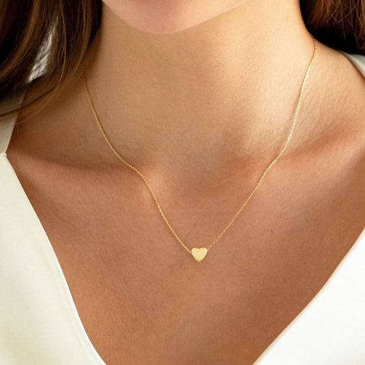 Collana minimalista a forma di cuore